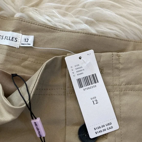 Avec Les Filles Pleated Preppy Mini Skirt in Safari Khaki - Picture 3 of 13